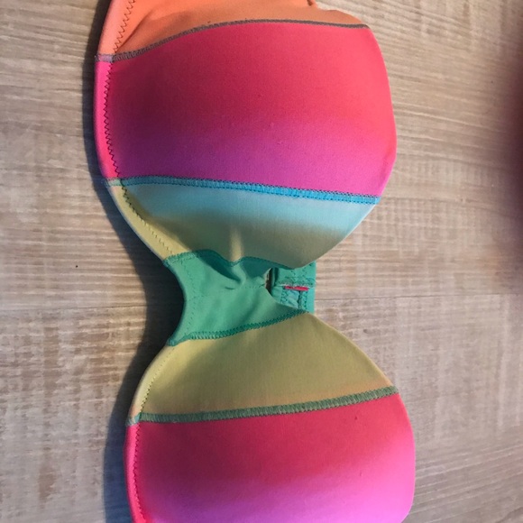 Strapless medium swim - Picture 2 of 3